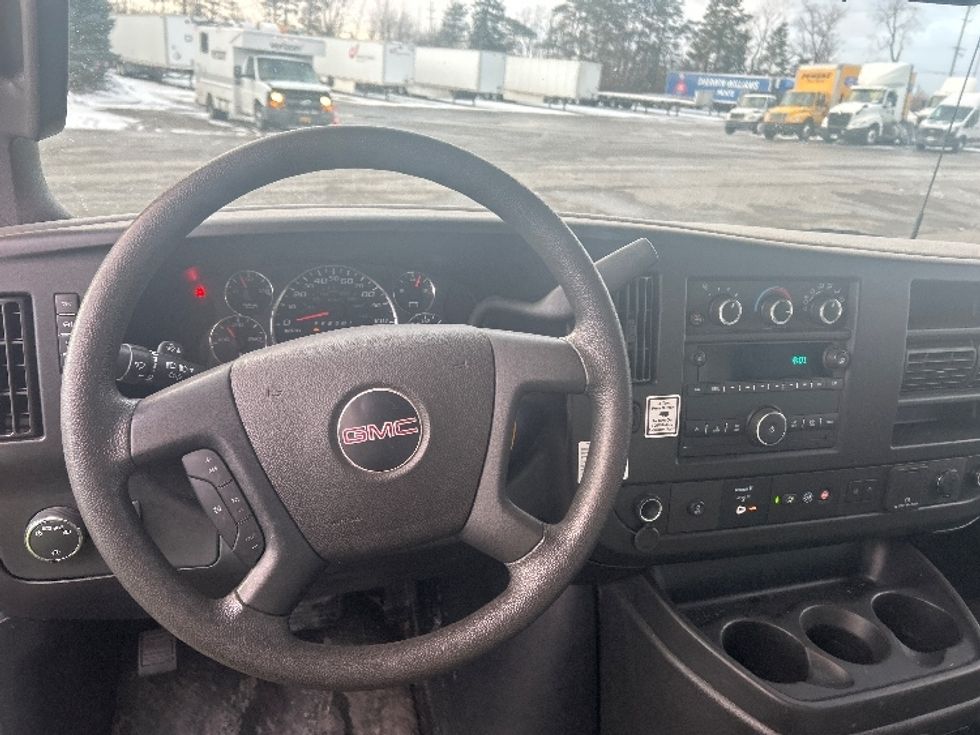 Light Duty Box Truck-Light and Medium Duty Trucks-GMC-2021-Savana G33903-Buffalo-NY-85,275\n\t\tmiles-$ 29,250 - Image 18