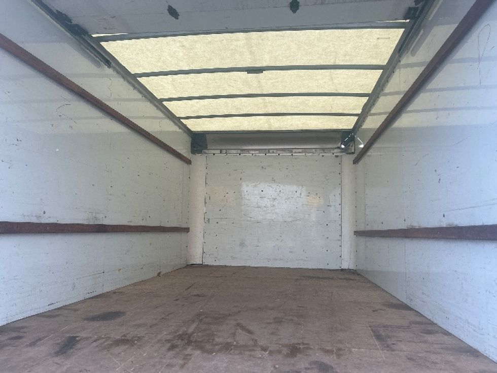 Light Duty Box Truck-Light and Medium Duty Trucks-GMC-2021-Savana G33903-Buffalo-NY-85,275\n\t\tmiles-$ 29,250 - Image 8