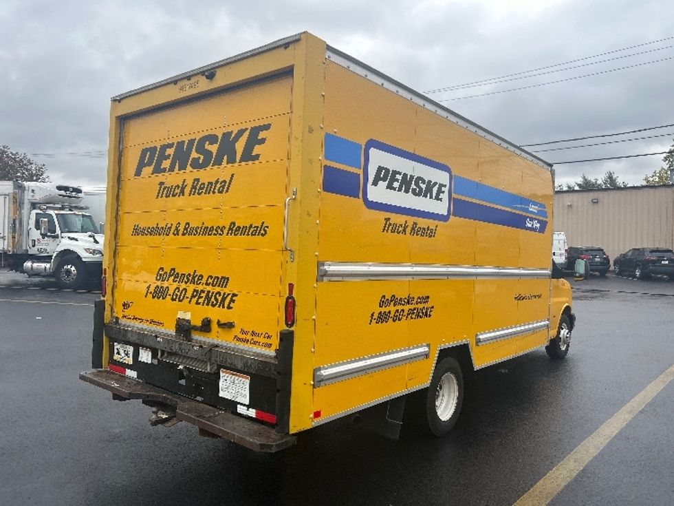 Light Duty Box Truck-Light and Medium Duty Trucks-GMC-2021-Savana G33903-Burlington-NJ-100,997\n\t\tmiles-$ 26,250 - Image 13