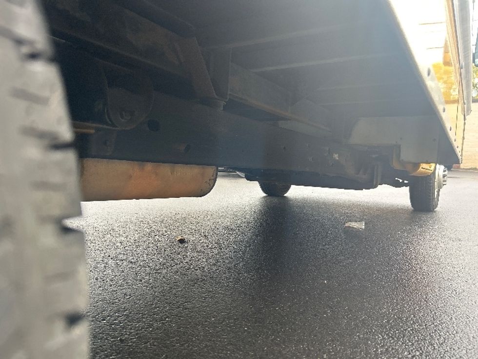 Light Duty Box Truck-Light and Medium Duty Trucks-GMC-2021-Savana G33903-Burlington-NJ-100,997\n\t\tmiles-$ 26,250 - Image 14