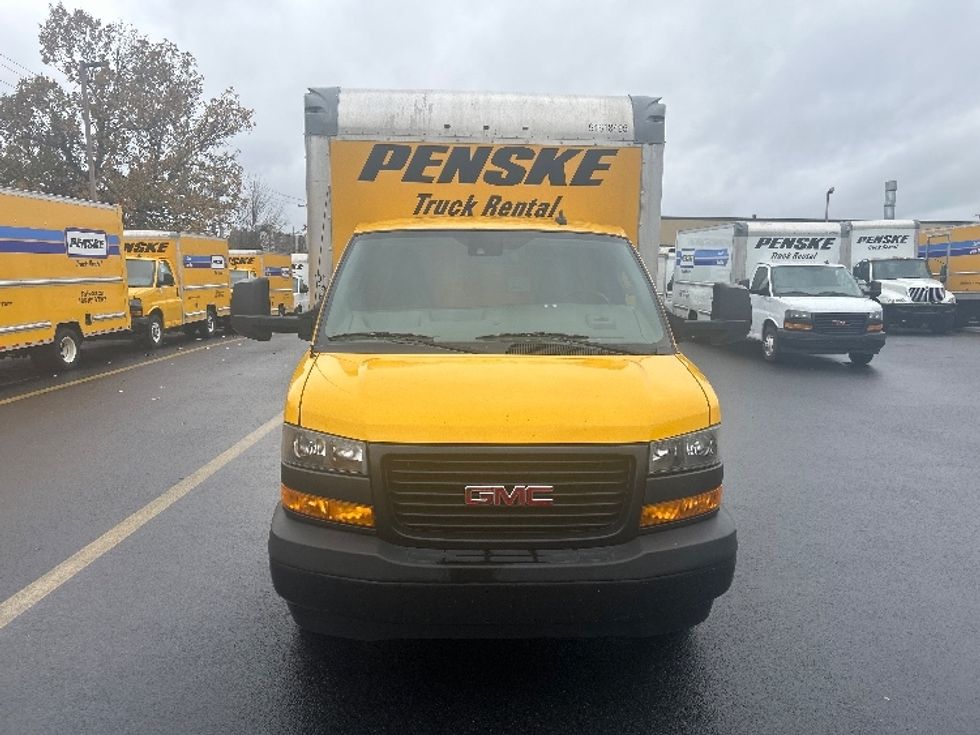 Light Duty Box Truck-Light and Medium Duty Trucks-GMC-2021-Savana G33903-Burlington-NJ-100,997\n\t\tmiles-$ 26,250 - Image 2