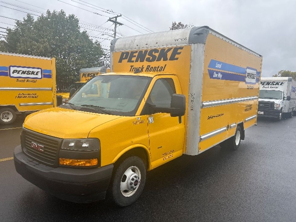 Light Duty Box Truck-Light and Medium Duty Trucks-GMC-2021-Savana G33903-Burlington-NJ-100,997\n\t\tmiles-$ 26,250 - Image 3