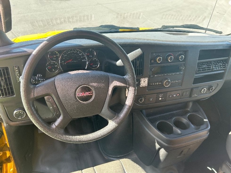 Light Duty Box Truck-Light and Medium Duty Trucks-GMC-2021-Savana G33903-Byron Center-MI-101,659\n\t\tmiles-$ 25,500 - Image 18