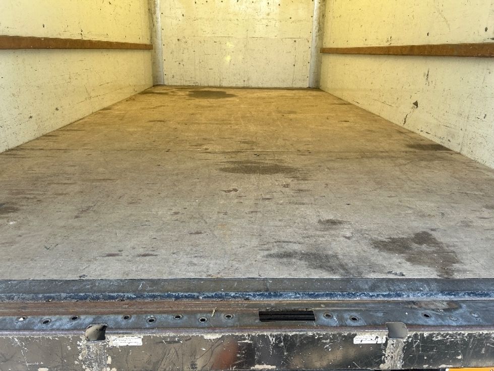 Light Duty Box Truck-Light and Medium Duty Trucks-GMC-2021-Savana G33903-Byron Center-MI-107,924\n\t\tmiles-$ 23,500 - Image 10