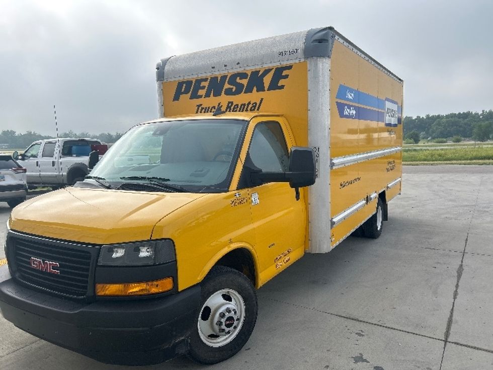 Light Duty Box Truck-Light and Medium Duty Trucks-GMC-2021-Savana G33903-Byron Center-MI-80,568\n\t\tmiles-$ 28,250 - Image 3