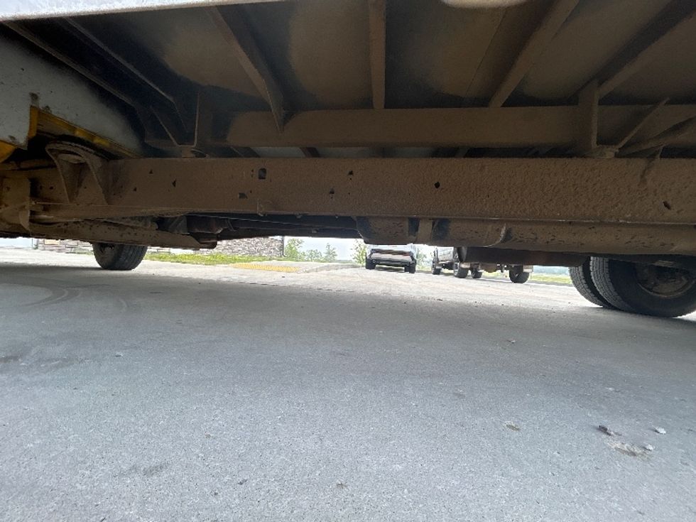 Light Duty Box Truck-Light and Medium Duty Trucks-GMC-2021-Savana G33903-Byron Center-MI-80,568\n\t\tmiles-$ 28,250 - Image 5