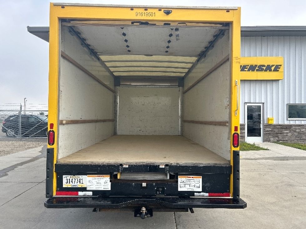 Light Duty Box Truck-Light and Medium Duty Trucks-GMC-2021-Savana G33903-Byron Center-MI-80,568\n\t\tmiles-$ 28,250 - Image 8