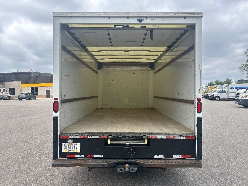 Light Duty Box Truck-Light and Medium Duty Trucks-GMC-2021-Savana G33903-Byron Center-MI-92,597\n\t\tmiles-$ 29,500 - Image 8