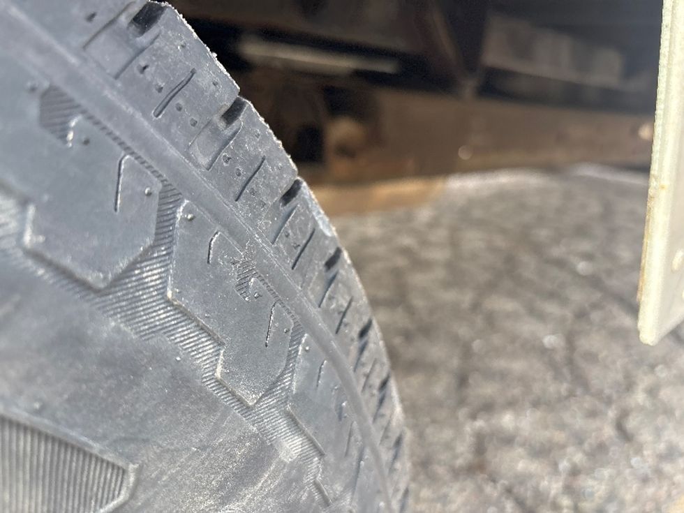 Light Duty Box Truck-Light and Medium Duty Trucks-GMC-2021-Savana G33903-Byron Center-MI-94,393\n\t\tmiles-$ 26,750 - Image 14