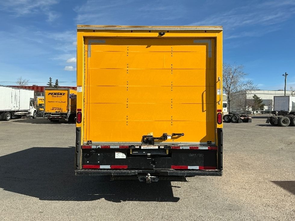 Light Duty Box Truck-Light and Medium Duty Trucks-GMC-2021-Savana G33903-Calgary-AB-153,393\n\t\tkm-$ 33,000 - Image 6
