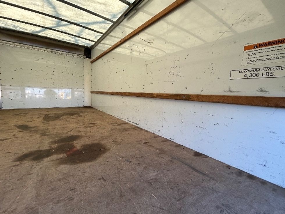 Light Duty Box Truck-Light and Medium Duty Trucks-GMC-2021-Savana G33903-Capitol Heights-MD-113,682\n\t\tmiles-$ 27,000 - Image 10