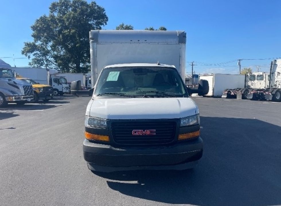 Light Duty Box Truck-Light and Medium Duty Trucks-GMC-2021-Savana G33903-Capitol Heights-MD-120,182\n\t\tmiles-$ 26,250 - Image 2