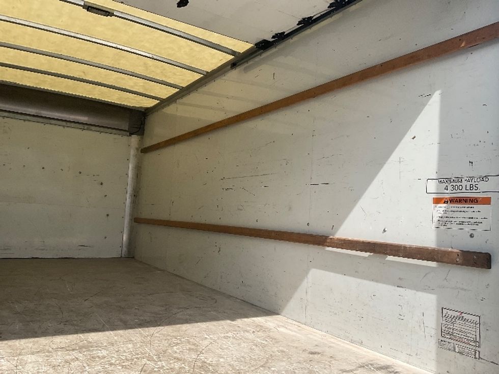 Light Duty Box Truck-Light and Medium Duty Trucks-GMC-2021-Savana G33903-Capitol Heights-MD-57,355\n\t\tmiles-$ 34,250 - Image 12