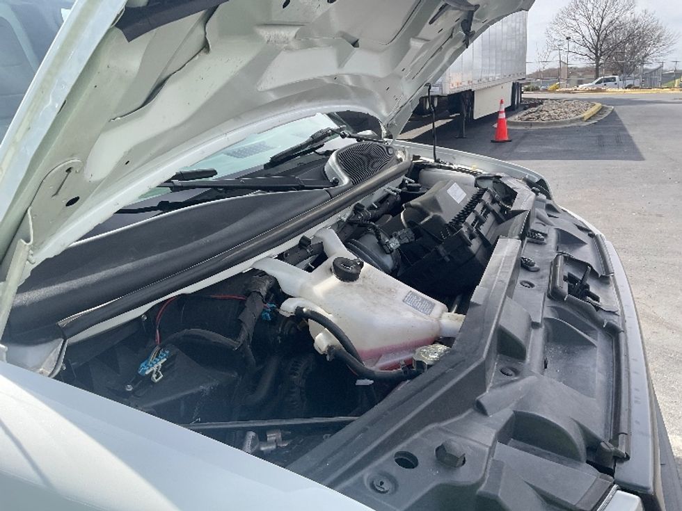 Light Duty Box Truck-Light and Medium Duty Trucks-GMC-2021-Savana G33903-Capitol Heights-MD-57,355\n\t\tmiles-$ 34,250 - Image 23