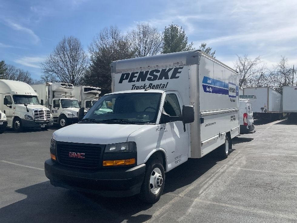 Light Duty Box Truck-Light and Medium Duty Trucks-GMC-2021-Savana G33903-Capitol Heights-MD-57,355\n\t\tmiles-$ 34,250 - Image 3