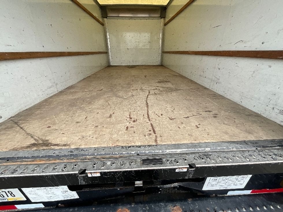 Light Duty Box Truck-Light and Medium Duty Trucks-GMC-2021-Savana G33903-Capitol Heights-MD-63,916\n\t\tmiles-$ 28,250 - Image 10