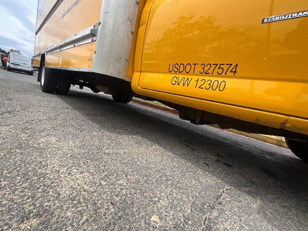 Light Duty Box Truck-Light and Medium Duty Trucks-GMC-2021-Savana G33903-Capitol Heights-MD-63,916\n\t\tmiles-$ 28,250 - Image 14