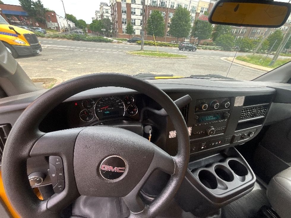 Light Duty Box Truck-Light and Medium Duty Trucks-GMC-2021-Savana G33903-Capitol Heights-MD-63,916\n\t\tmiles-$ 28,250 - Image 18