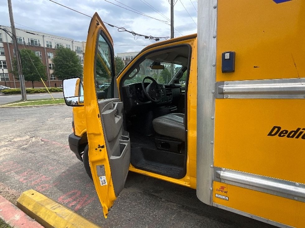 Light Duty Box Truck-Light and Medium Duty Trucks-GMC-2021-Savana G33903-Capitol Heights-MD-63,916\n\t\tmiles-$ 28,250 - Image 16