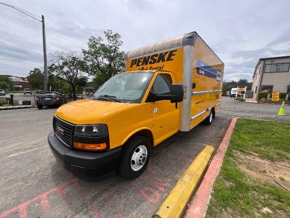 Light Duty Box Truck-Light and Medium Duty Trucks-GMC-2021-Savana G33903-Capitol Heights-MD-63,916\n\t\tmiles-$ 28,250 - Image 3