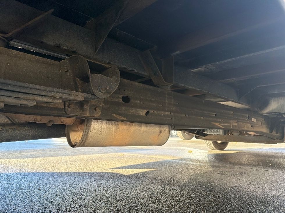 Light Duty Box Truck-Light and Medium Duty Trucks-GMC-2021-Savana G33903-Capitol Heights-MD-86,743\n\t\tmiles-$ 30,000 - Image 5