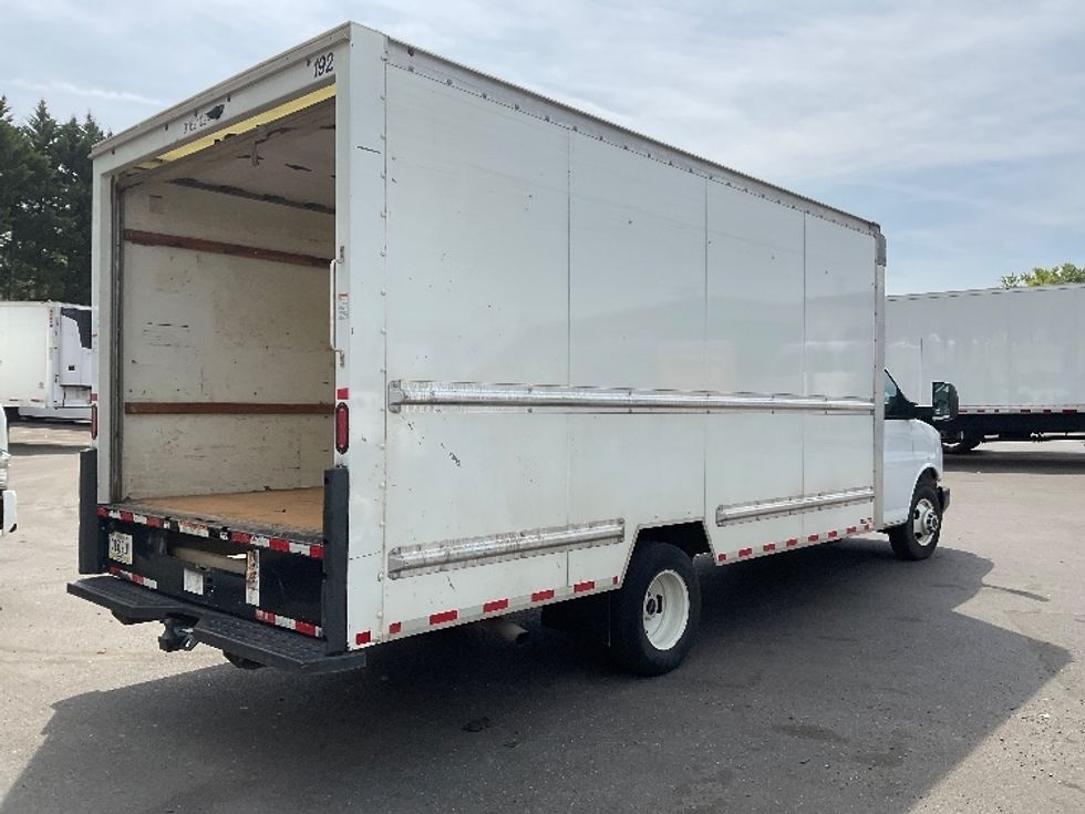 Light Duty Box Truck-Light and Medium Duty Trucks-GMC-2021-Savana G33903-Capitol Heights-MD-89,002\n\t\tmiles-$ 30,750 - Image 13