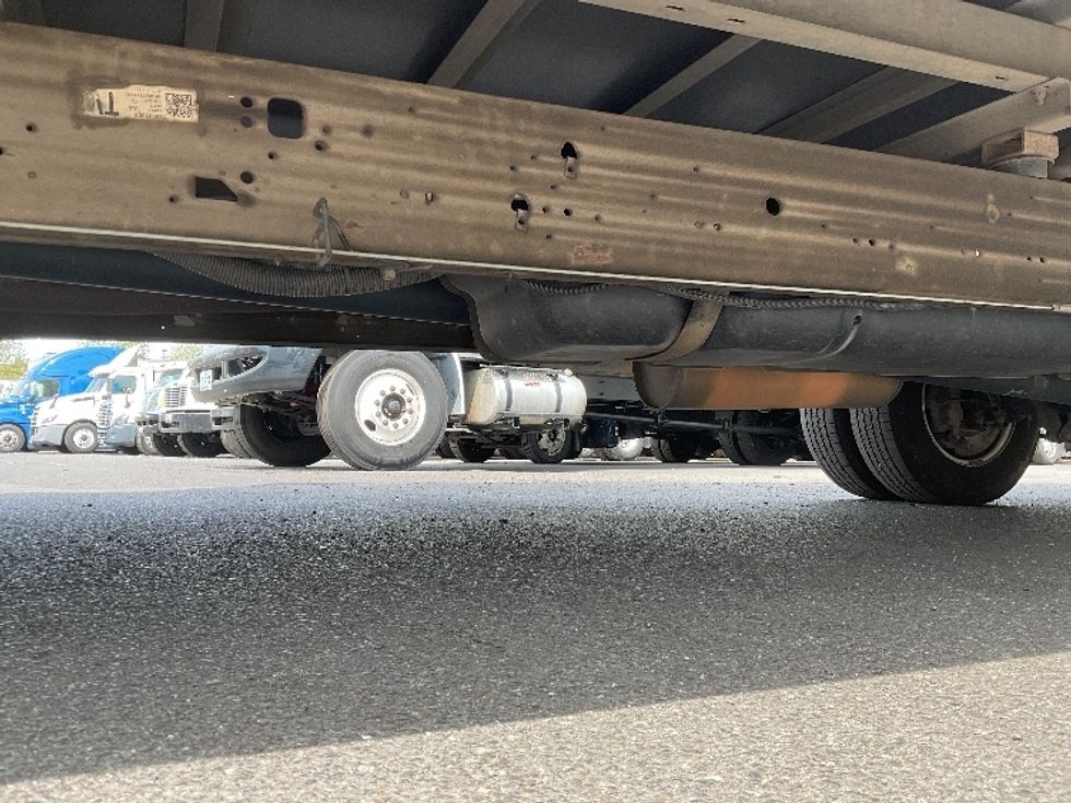 Light Duty Box Truck-Light and Medium Duty Trucks-GMC-2021-Savana G33903-Capitol Heights-MD-89,002\n\t\tmiles-$ 30,750 - Image 5