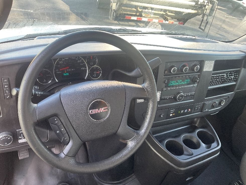 Light Duty Box Truck-Light and Medium Duty Trucks-GMC-2021-Savana G33903-Capitol Heights-MD-96,780\n\t\tmiles-$ 29,000 - Image 18