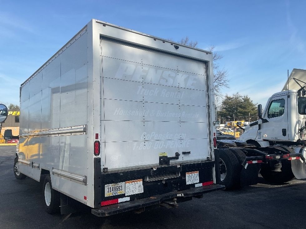 Light Duty Box Truck-Light and Medium Duty Trucks-GMC-2021-Savana G33903-Capitol Heights-MD-96,780\n\t\tmiles-$ 29,000 - Image 6