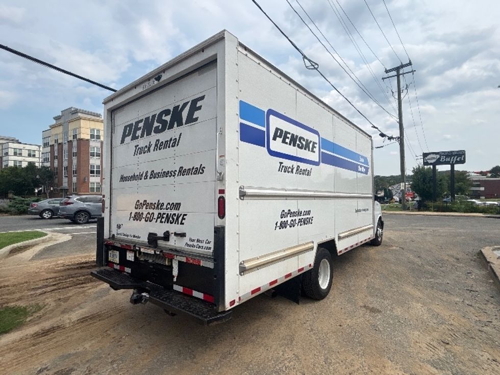 Light Duty Box Truck-Light and Medium Duty Trucks-GMC-2021-Savana G33903-Carrollton-TX-130,094\n\t\tmiles-$ 25,250 - Image 13