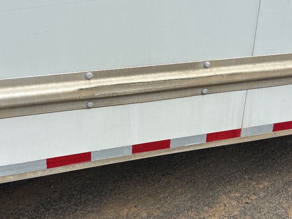 Light Duty Box Truck-Light and Medium Duty Trucks-GMC-2021-Savana G33903-Carrollton-TX-130,094\n\t\tmiles-$ 25,250 - Image 26