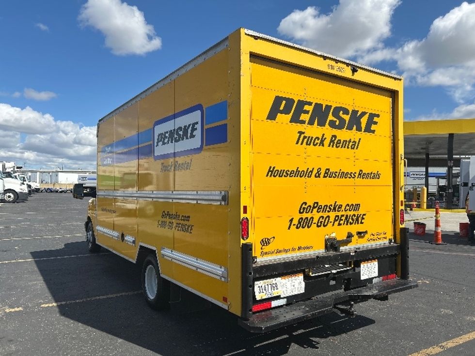 Light Duty Box Truck-Light and Medium Duty Trucks-GMC-2021-Savana G33903-Carson-CA-73,553\n\t\tmiles-$ 29,250 - Image 8
