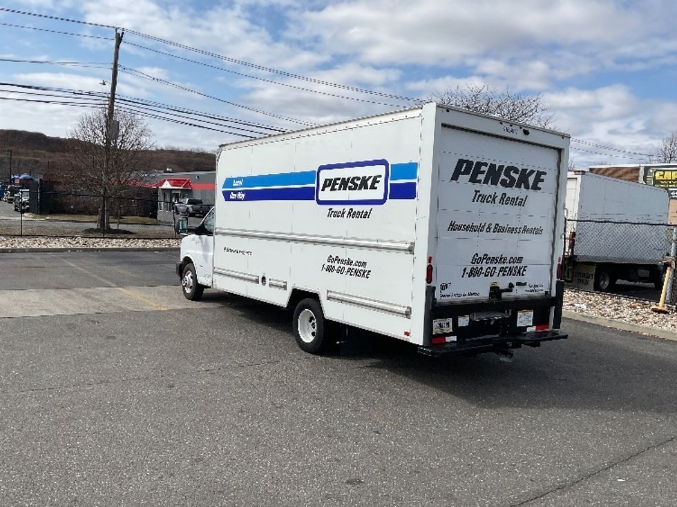 Light Duty Box Truck-Light and Medium Duty Trucks-GMC-2021-Savana G33903-Central Islip-NY-105,619\n\t\tmiles-$ 31,000 - Image 6
