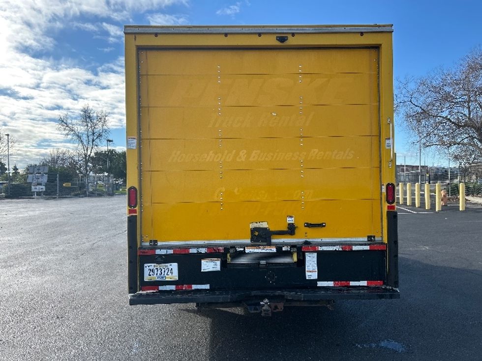 Light Duty Box Truck-Light and Medium Duty Trucks-GMC-2021-Savana G33903-Ceres-CA-123,974\n\t\tmiles-$ 24,750 - Image 7