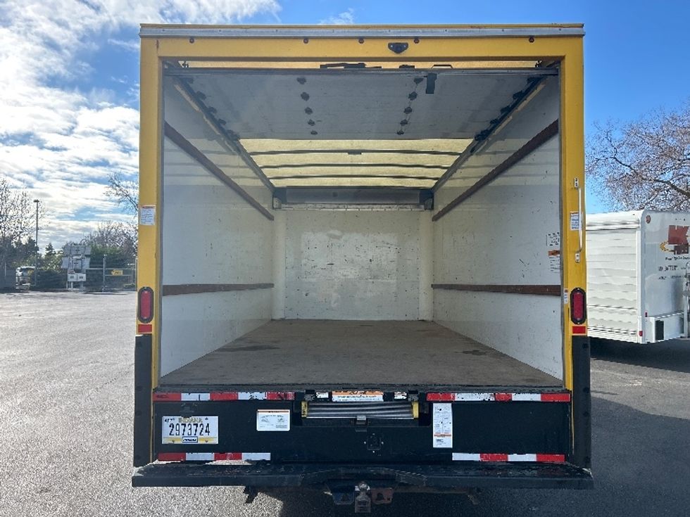 Light Duty Box Truck-Light and Medium Duty Trucks-GMC-2021-Savana G33903-Ceres-CA-123,974\n\t\tmiles-$ 24,750 - Image 8