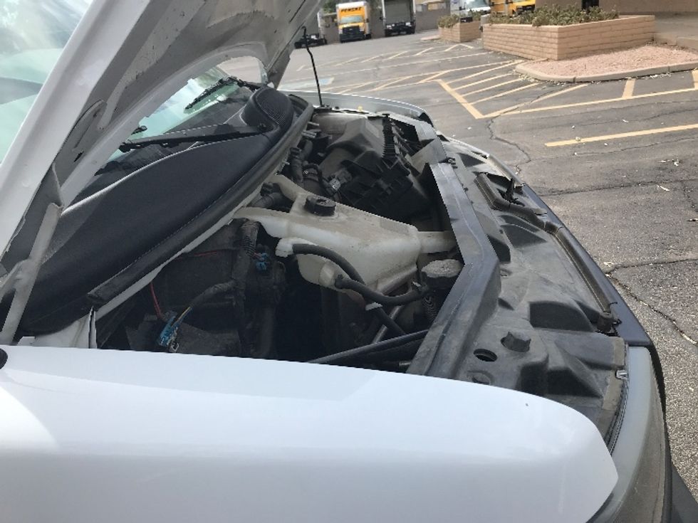 Light Duty Box Truck-Light and Medium Duty Trucks-GMC-2021-Savana G33903-Chandler-AZ-54,010\n\t\tmiles-$ 35,000 - Image 23