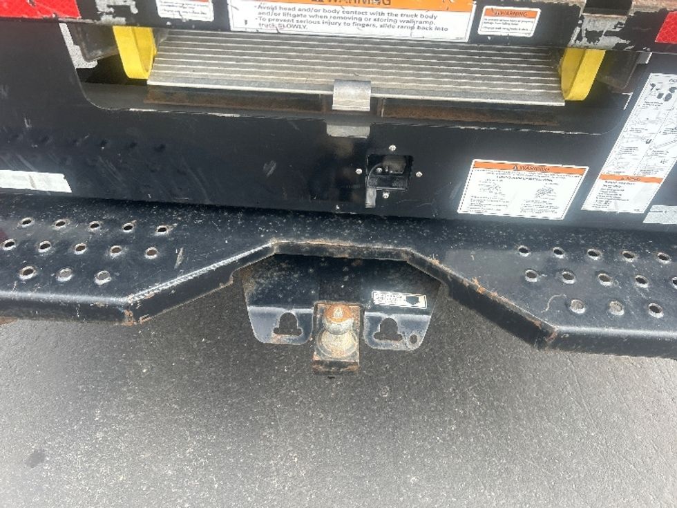 Light Duty Box Truck-Light and Medium Duty Trucks-GMC-2021-Savana G33903-Chandler-AZ-54,010\n\t\tmiles-$ 35,000 - Image 26