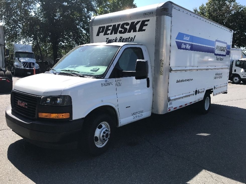 Light Duty Box Truck-Light and Medium Duty Trucks-GMC-2021-Savana G33903-Charlotte-NC-104,253\n\t\tmiles-$ 30,500 - Image 3