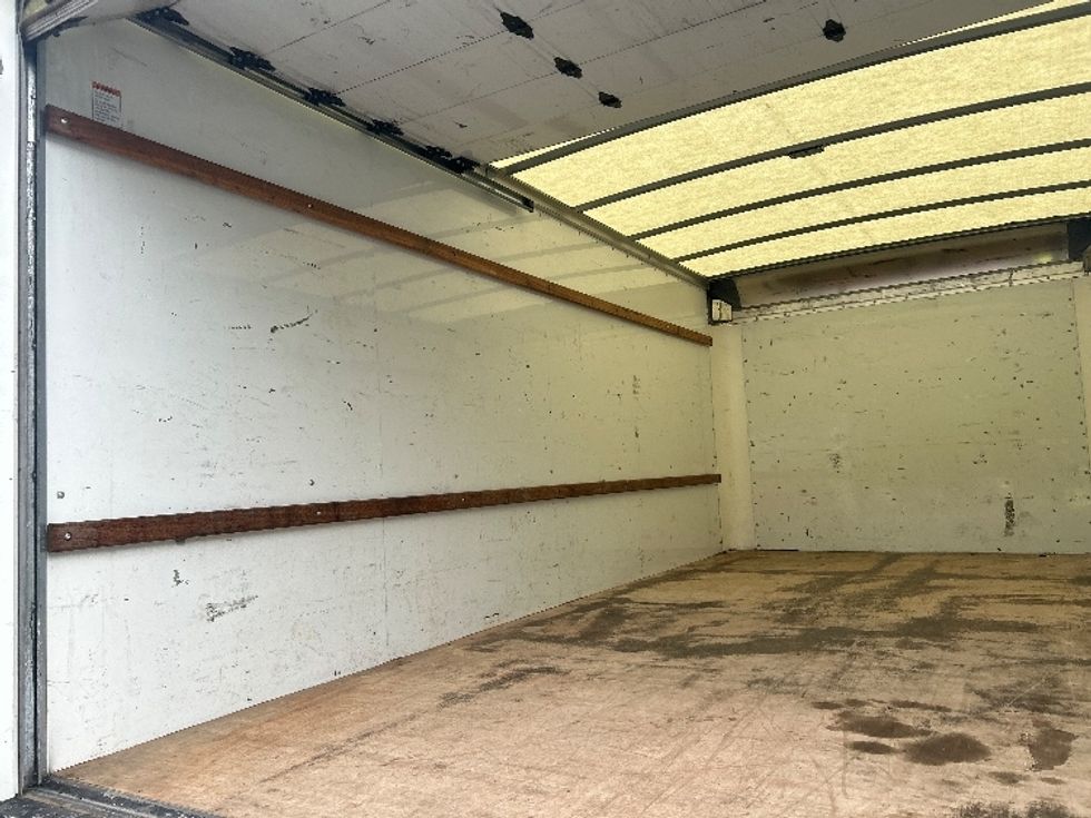 Light Duty Box Truck-Light and Medium Duty Trucks-GMC-2021-Savana G33903-Charlotte-NC-106,519\n\t\tmiles-$ 29,250 - Image 10