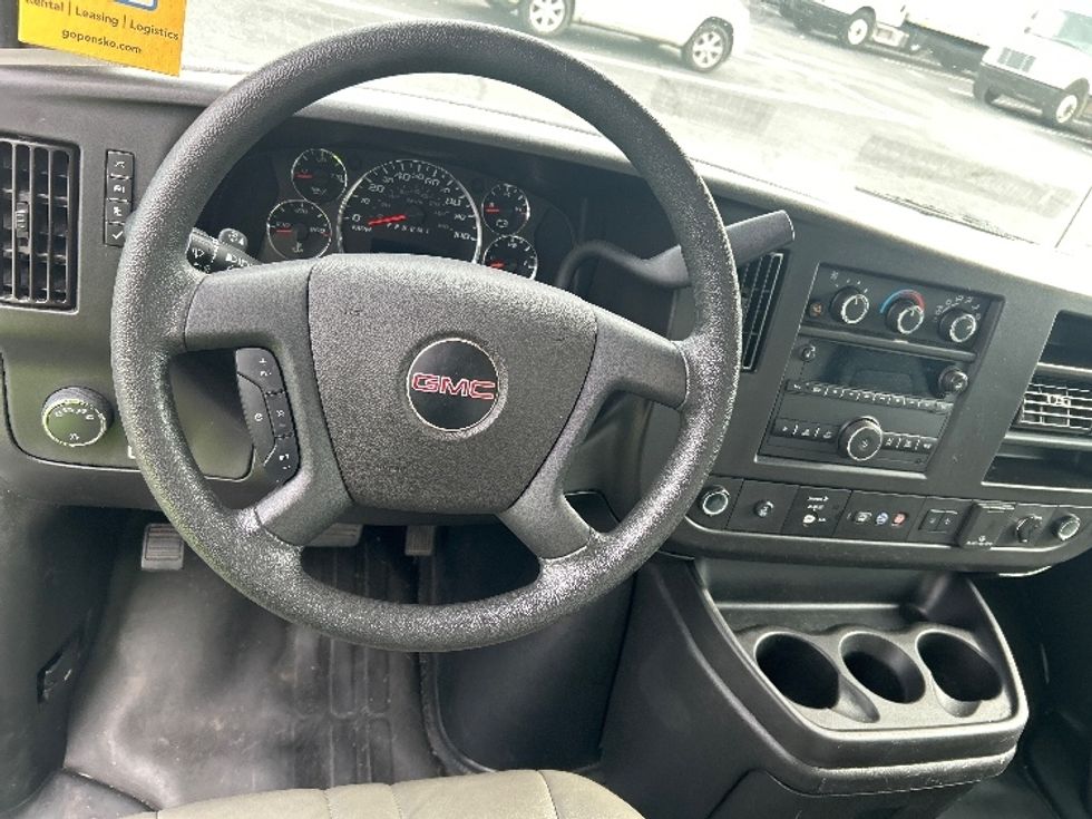 Light Duty Box Truck-Light and Medium Duty Trucks-GMC-2021-Savana G33903-Charlotte-NC-106,519\n\t\tmiles-$ 29,250 - Image 17