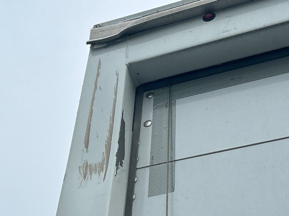 Light Duty Box Truck-Light and Medium Duty Trucks-GMC-2021-Savana G33903-Charlotte-NC-106,519\n\t\tmiles-$ 29,250 - Image 28