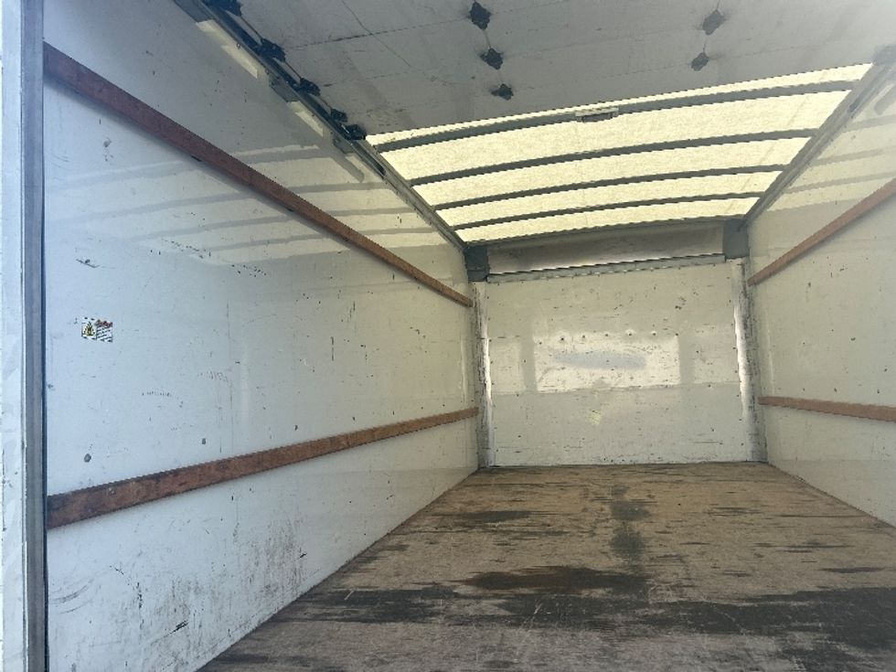 Light Duty Box Truck-Light and Medium Duty Trucks-GMC-2021-Savana G33903-Charlotte-NC-107,995\n\t\tmiles-$ 32,000 - Image 11