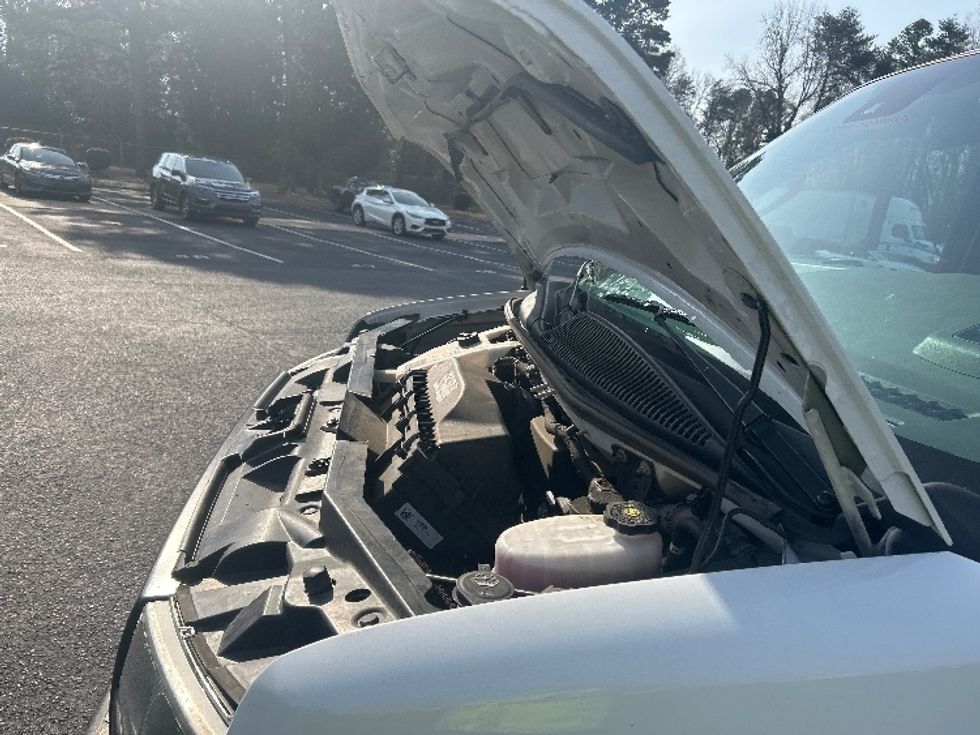 Light Duty Box Truck-Light and Medium Duty Trucks-GMC-2021-Savana G33903-Charlotte-NC-107,995\n\t\tmiles-$ 32,000 - Image 24