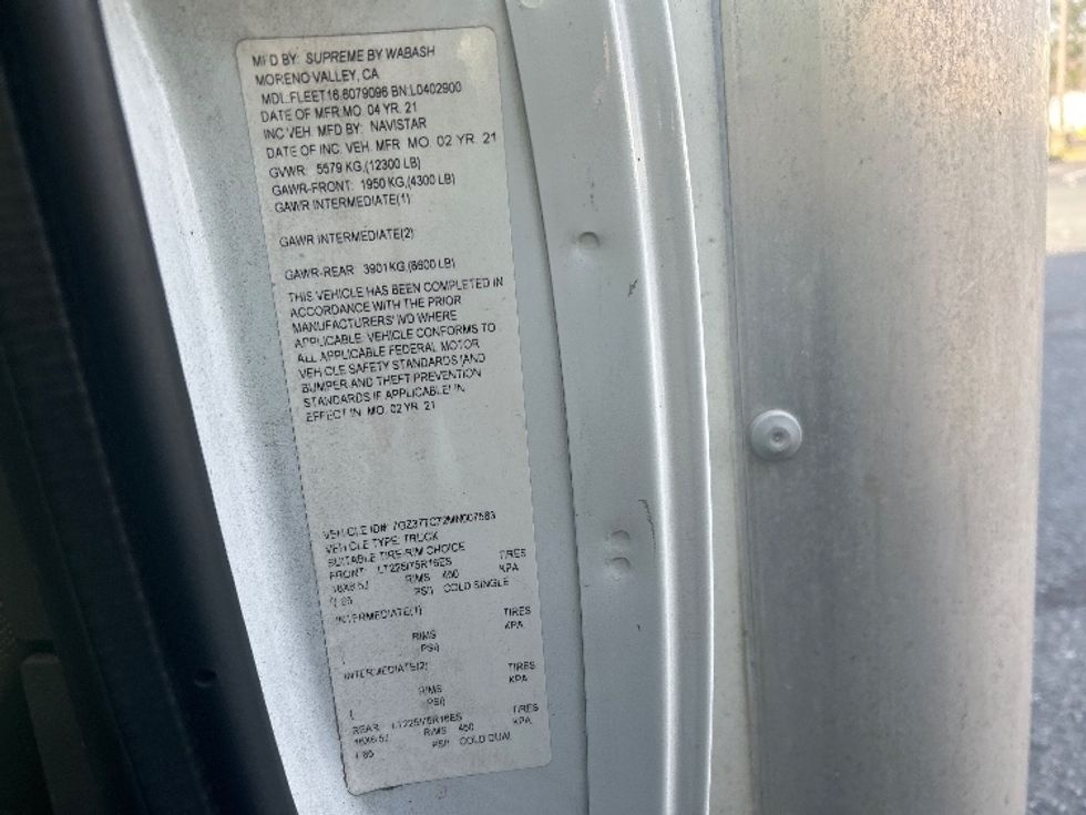 Light Duty Box Truck-Light and Medium Duty Trucks-GMC-2021-Savana G33903-Charlotte-NC-107,995\n\t\tmiles-$ 32,000 - Image 29