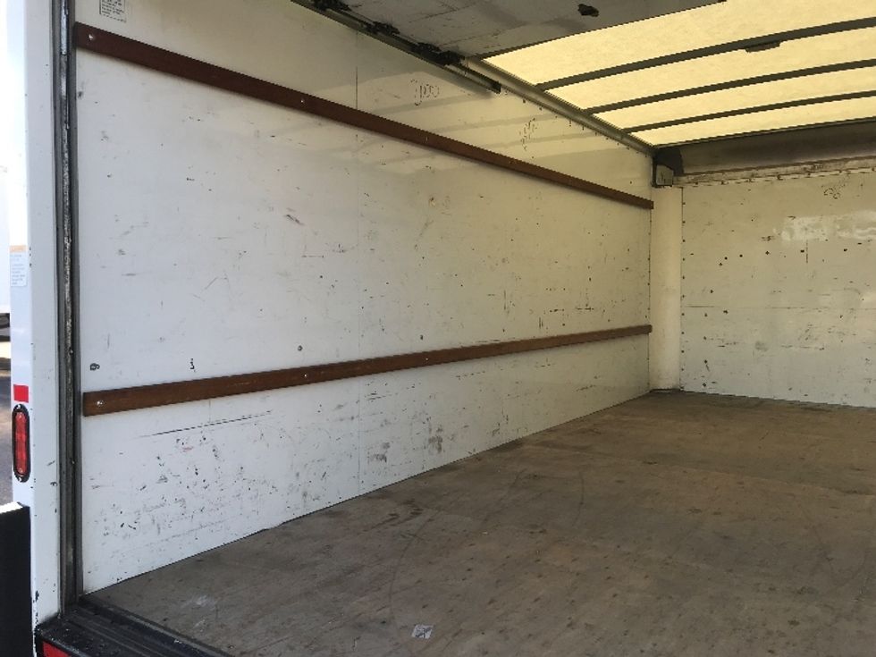 Light Duty Box Truck-Light and Medium Duty Trucks-GMC-2021-Savana G33903-Charlotte-NC-109,640\n\t\tmiles-$ 30,000 - Image 11