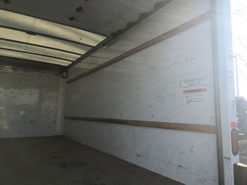 Light Duty Box Truck-Light and Medium Duty Trucks-GMC-2021-Savana G33903-Charlotte-NC-110,468\n\t\tmiles-$ 30,000 - Image 11