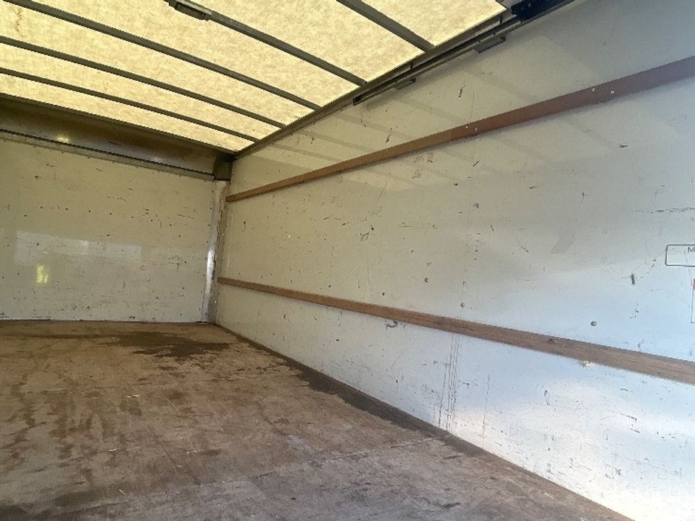 Light Duty Box Truck-Light and Medium Duty Trucks-GMC-2021-Savana G33903-Charlotte-NC-110,947\n\t\tmiles-$ 30,000 - Image 12