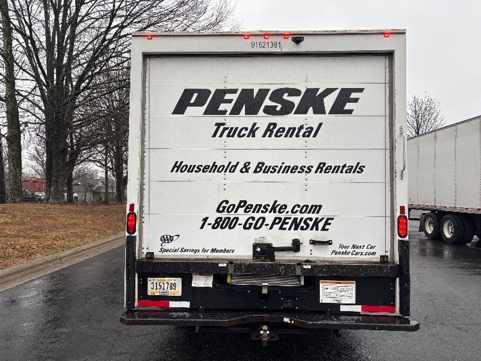 Light Duty Box Truck-Light and Medium Duty Trucks-GMC-2021-Savana G33903-Charlotte-NC-143,401\n\t\tmiles-$ 25,500 - Image 7