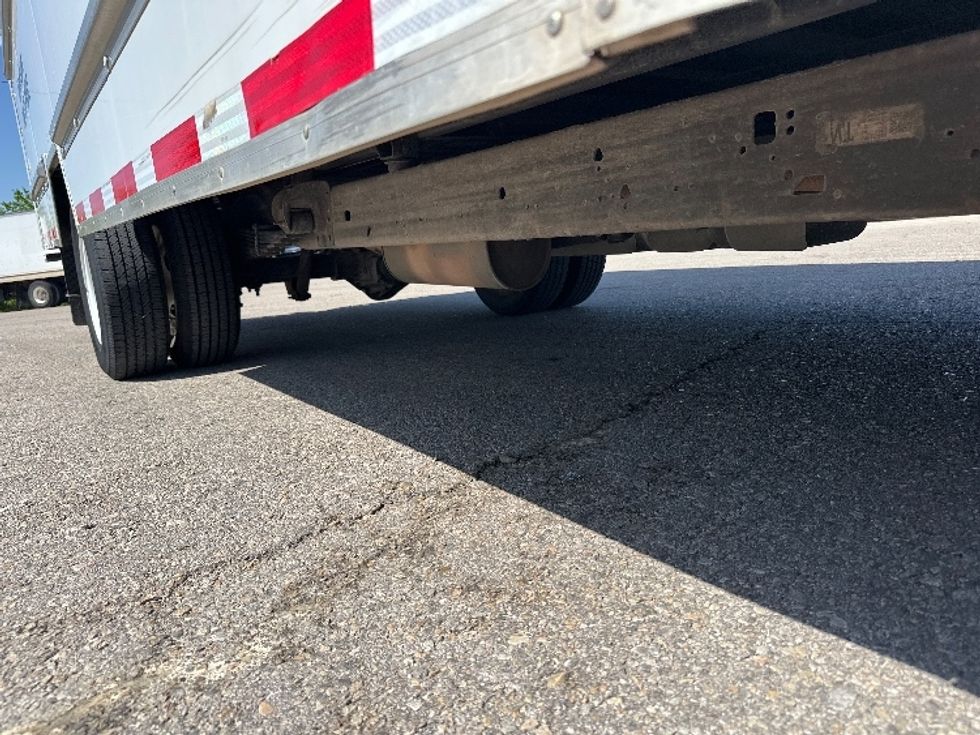 Light Duty Box Truck-Light and Medium Duty Trucks-GMC-2021-Savana G33903-Charlotte-NC-87,560\n\t\tmiles-$ 32,750 - Image 14