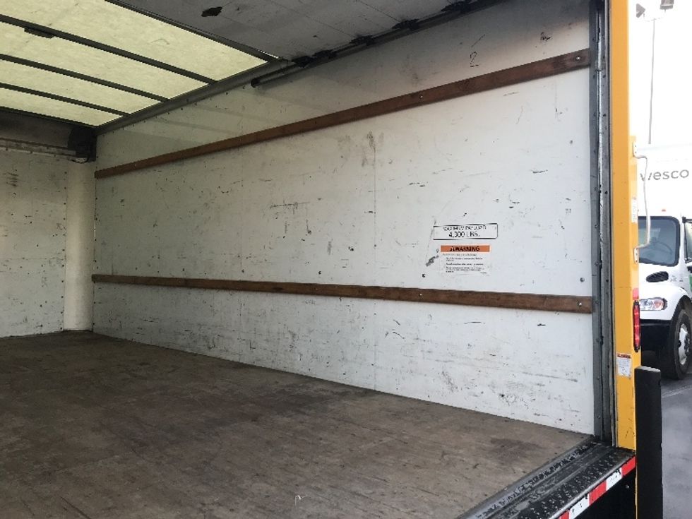 Light Duty Box Truck-Light and Medium Duty Trucks-GMC-2021-Savana G33903-Charlotte-NC-93,217\n\t\tmiles-$ 33,250 - Image 10